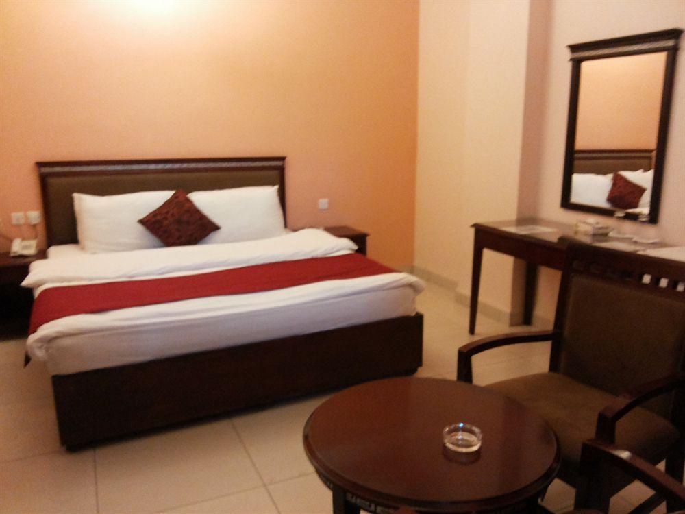 Al Qidra Hotel & Suites Aqaba Ngoại thất bức ảnh