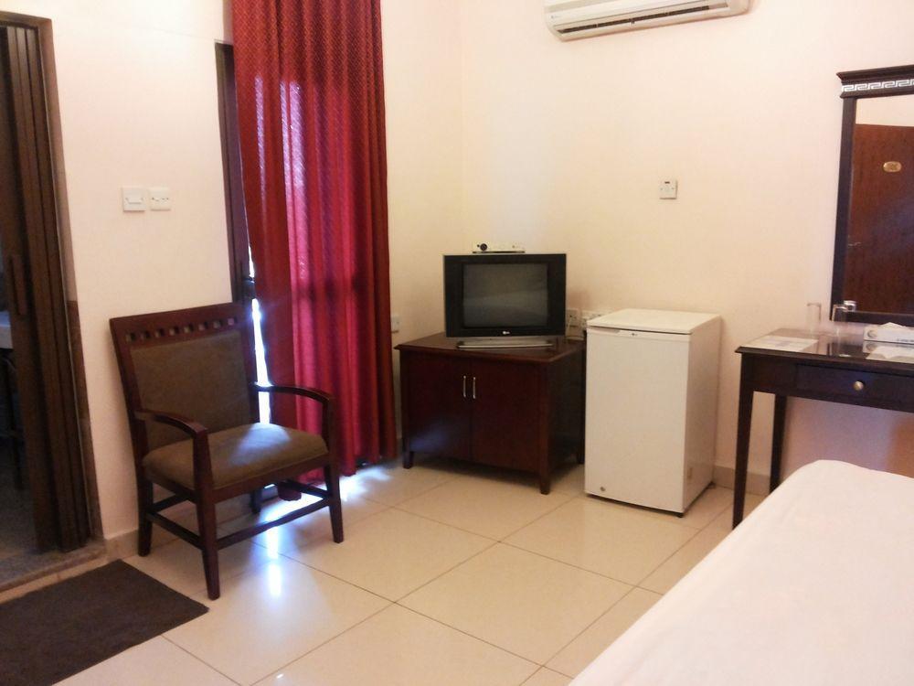 Al Qidra Hotel & Suites Aqaba Ngoại thất bức ảnh