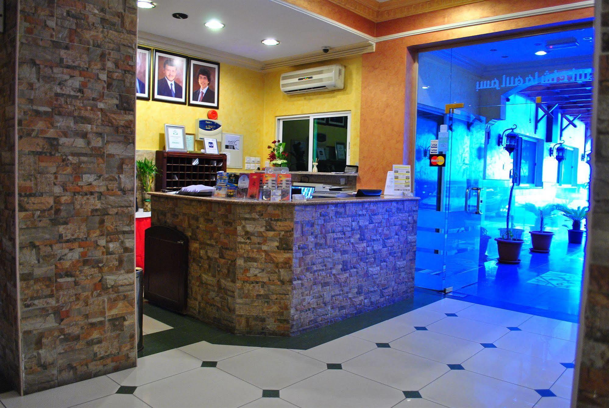Al Qidra Hotel & Suites Aqaba Ngoại thất bức ảnh