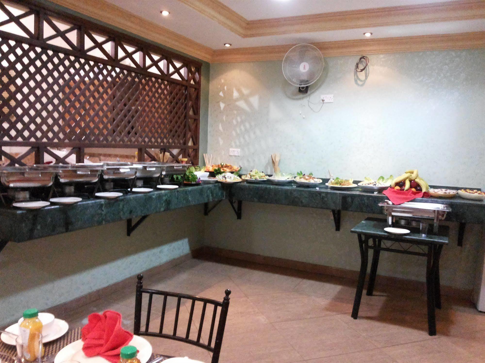 Al Qidra Hotel & Suites Aqaba Ngoại thất bức ảnh