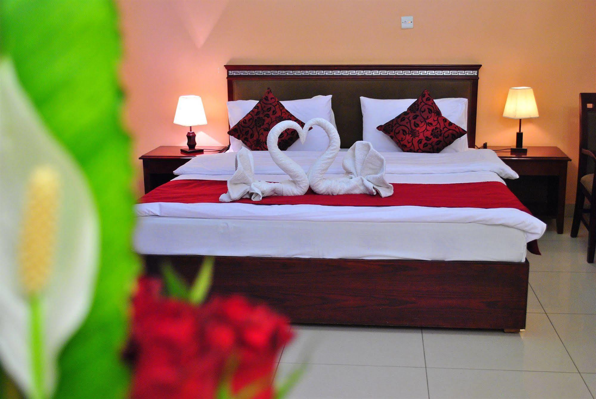 Al Qidra Hotel & Suites Aqaba Ngoại thất bức ảnh