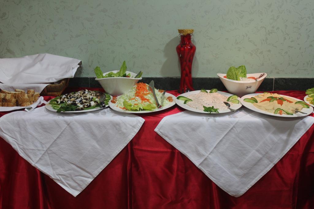 Al Qidra Hotel & Suites Aqaba Ngoại thất bức ảnh
